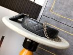 Chanel Spring-Summer 2025 Clutch with Chain - Image 6