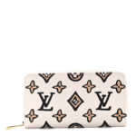 Louis Vuitton Monogram Giant Wild At Heart Zippy Wallet Creme