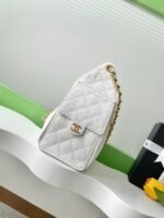 CHANEL 25 Small Handbag - Image 5
