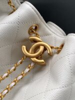 CHANEL 25 Medium Handbag - Image 7