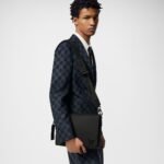 Louis Vuitton M57080 TAKEOFF Messenger Bag - Image 2