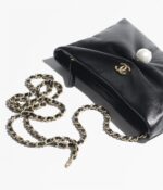 Chanel Clutch with chain - Image 3