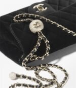 Chanel Mini Flap Bag - Image 4