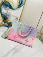 Louis Vuitton ONTHEGO PM M59856 - Image 2