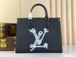 Louis Vuitton M24834 OnTheGo MM - Image 3