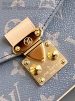 Louis Vuitton M12429 Pochette Métis East West - Image 9