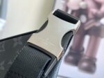 Louis Vuitton M46035 Discovery Bumbag PM - Image 10