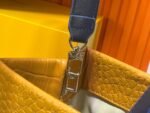 Louis Vuitton M24457 Shopper Tote MM - Image 9