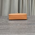 Hermès Gold Kelly Pochette Clutch Swift Gold Hardware - Image 10