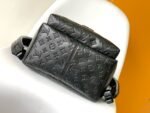Louis Vuitton M46553 Discovery Backpack - Image 5