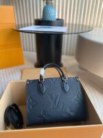 Louis Vuitton Onthego PM M45653 - Image 3