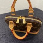 Louis Vuitton M82717 Nano Alma - Image 5