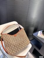 Louis Vuitton CarryAll 55515 - Image 3