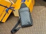 Louis Vuitton N45303 Avenue Slingbag NM - Image 4