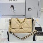 CHANEL 19 HANDBAG AS1180 - Image 2