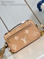 Louis Vuitton M12735 Pochette Métis East West - Image 4