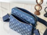 Louis Vuitton M11592 Trio Messenger - Image 10