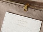 Louis Vuitton M25359 Soft Twist - Image 10