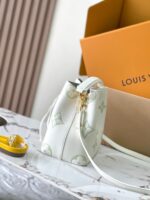 Louis Vuitton M24048 Néonoé BB - Image 3
