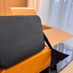 Louis Vuitton M22482 Fastline Messenger - Image 8