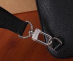 Louis Vuitton M30863 Avenue Slingbag NM - Image 7