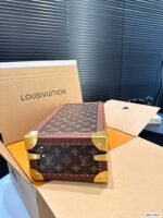 Louis Vuitton M10260 Coffret 8 Montres - Image 6