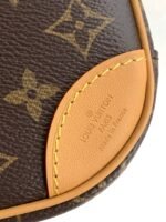 Louis Vuitton M45528 Mini Luggage Bag - Image 5