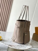 Louis Vuitton M45686 Neverfull MM - Image 3