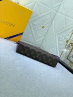Louis Vuitton Pochette Voyage MM M82859 - Image 5
