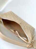 Louis Vuitton M46609 Sac Sport - Image 9