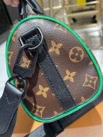 Louis Vuitton Keepall Bandouliere 25 - Image 4