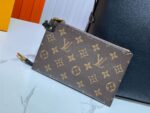 Louis Vuitton M24856 Low Key Hobo MM - Image 8