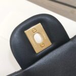Chanel MINI FLAP BAG A35200 - Image 4