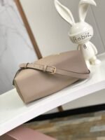 Louis Vuitton M25453 LV Bundle - Image 5