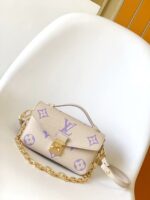 Louis Vuitton M23940 Pochette Métis East West - Image 3