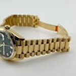 Rolex Day-Date 36 128238 Yellow Gold Green Diamond Dial (2024) - Image 5
