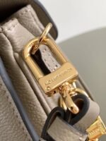 Louis Vuitton M23081 Pochette Métis East West - Image 8