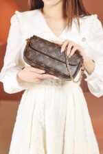 Louis Vuitton Wallet on Chain Ivy Monogram M81911 - Image 19