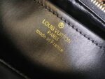 Louis Vuitton M24607 Large CAPUCINES SOUPLE BAG - Image 10