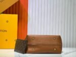 Louis Vuitton M24974 Low Key Hobo MM - Image 10
