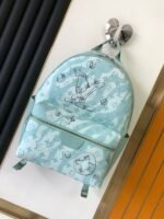 Louis Vuitton M22519 Discovery Backpack - Image 2