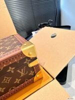 Louis Vuitton M10260 Coffret 8 Montres - Image 9