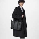 Louis Vuitton M46457 VOYAGE Small Briefcase - Image 10
