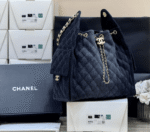 CHANEL 25 Medium Handbag - Image 3