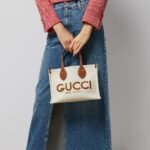 GUCCI MINI TOTE BAG WITH GUCCI PRINT - Image 9