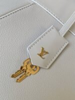 Louis Vuitton M23061 Vendôme MM - Image 7