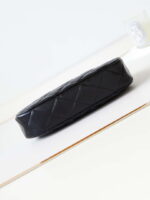 Chanel AS4422 23K Hobo bag - Image 9