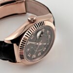 Rolex Sky-Dweller 326135 Rose Gold Chocolate Dial - Image 4