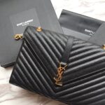 Saint Laurent Envelope Large Bag In Quilted Grain De Poudre Embo - Image 3