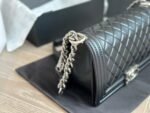 BOY CHANEL flap bag - Image 6